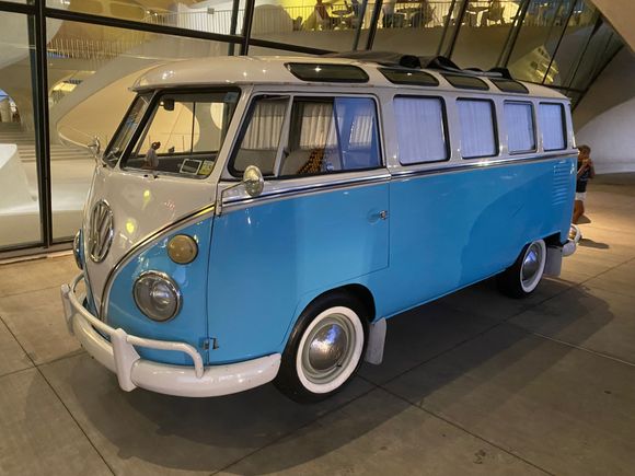 Volkswagen 21-window bus