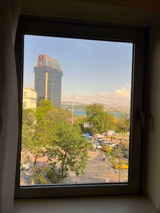 View from the Bedroom.. including the Ritz, which also looks quite dated from the outside at least. 