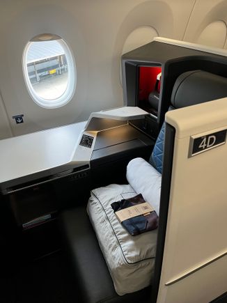 Seat with mattress pad.