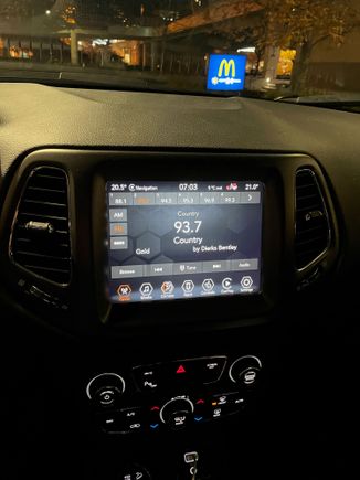 Usual standard UConnect system. It supports wired Apple CarPlay