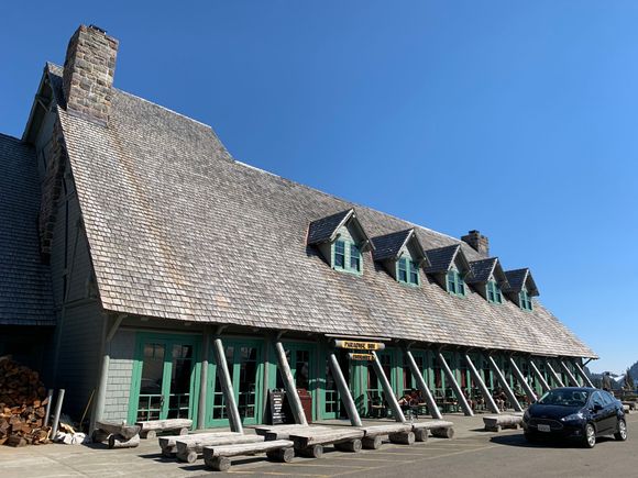 Paradise Lodge