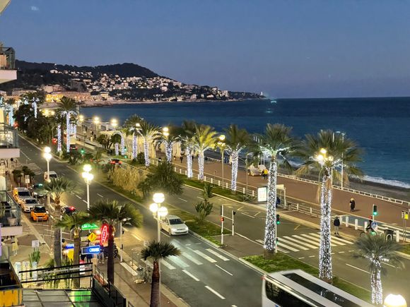 Nice, hotel le Royal (promenade des Anglais)
