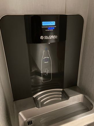 Waterstation + gender lockerrooms are available