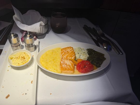 DOH -DEL Salmon main - the sides were great but the fish was dry and rubbery