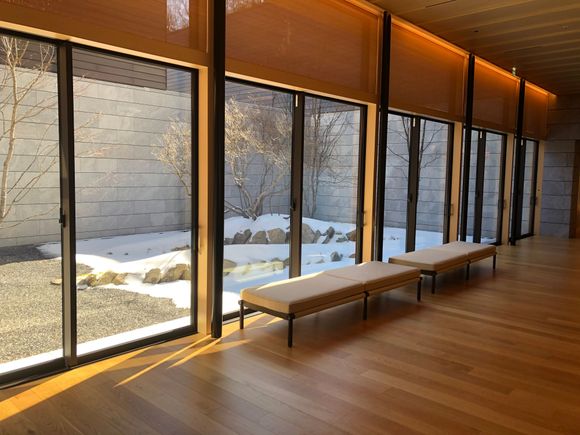 Hallway in lobby