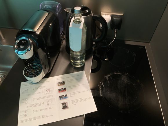 Coffee machine & kettle