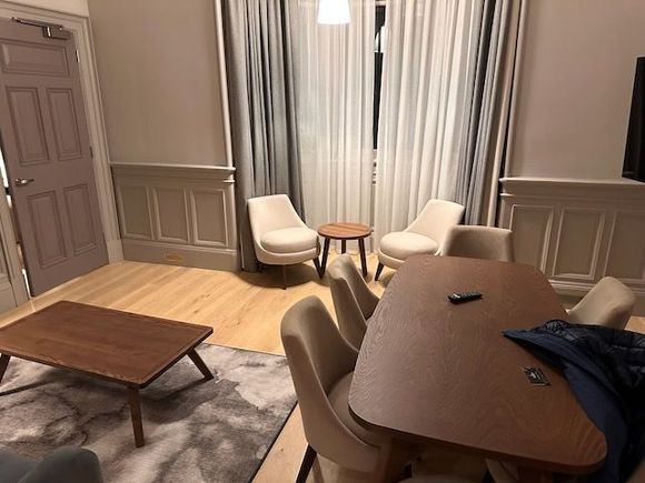Living room in the heritage suite.
