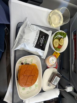 The burger bun top was cold, but the burger was inedibly hot so by the time I could eat it it had warmed up some. 