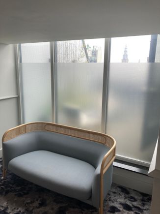 From the hotel's room corridor : the terrace is not directly visible - yet on tip toe on a small ledge ....