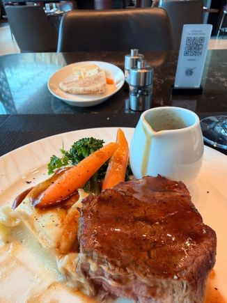 Steak at AM Gardens 
