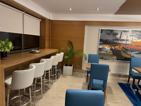 Club Lounge