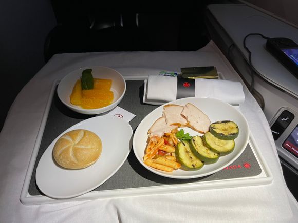 8/10 --- This was the light meal before landing and was  satisfying, they could have a larger portion of pasta in the dish. Was like 2 tablespoonsful. At least the bread was heated up! 
