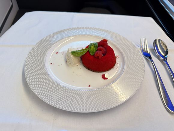 I asked to swap the sorbet that accompanies the dessert with vanilla ice cream and was given half a scoop as only 4 scoops had been loaded. 