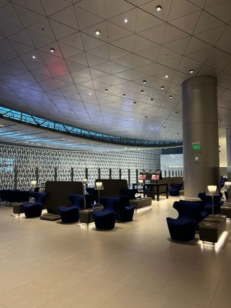 Al Mourjan Business Class Lounge