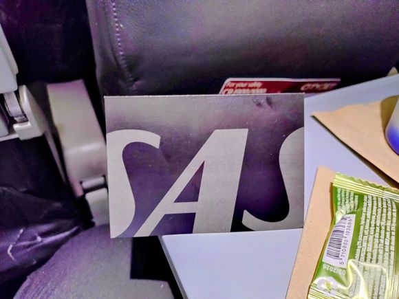 The leg was LTG-leg and crew gave special card. Nice! 