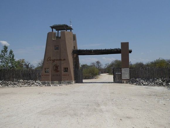 Entrance gate to Onguma