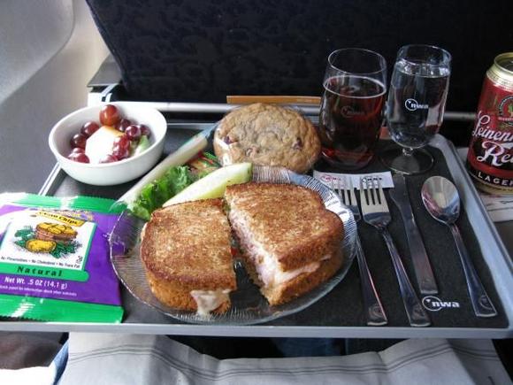 DTW-MCO Lunch 3/08