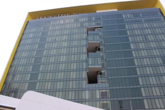 Exterior view side.