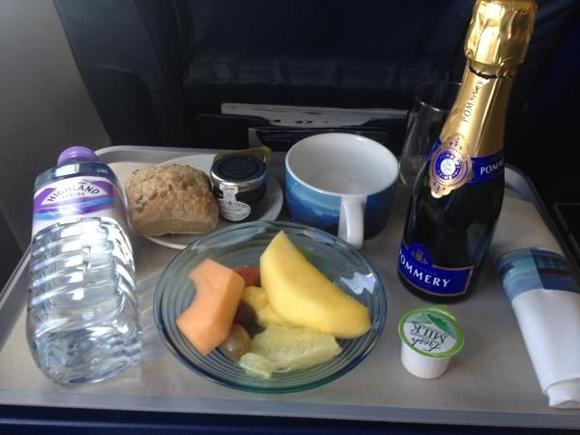 My first ever experience of Club Europe. LGW - ALC. 6/13.
They had nothing for me for brunch as my order for a special meal hadn't made the plane! I was given this instead.
