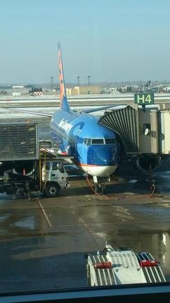 Sun Country 737-700