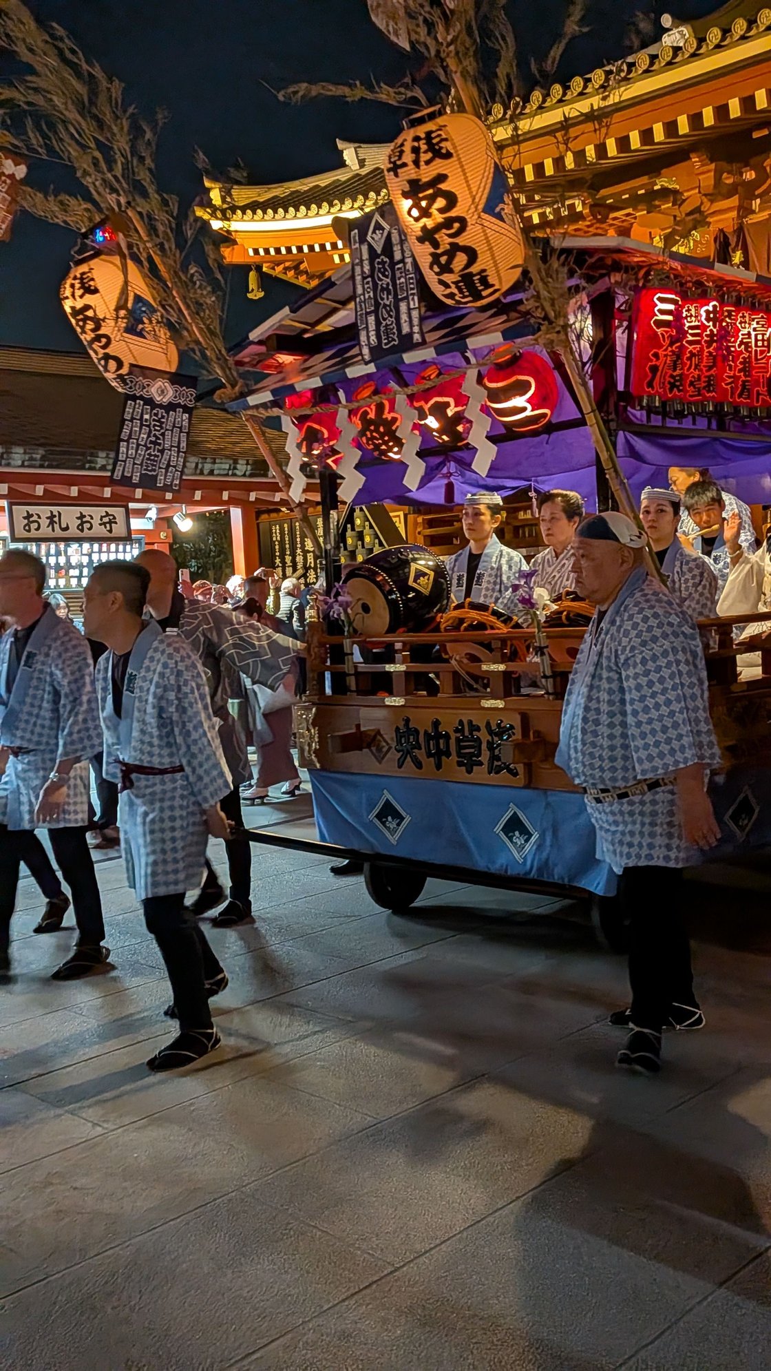 There was another rolling bandstand in the parade