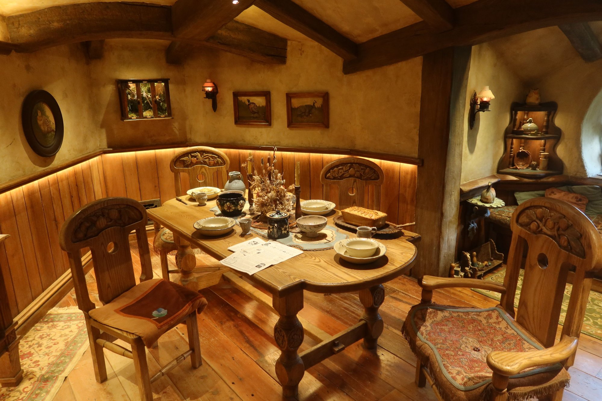 Dining Room Inside Hobbit Hole, Hobbiton