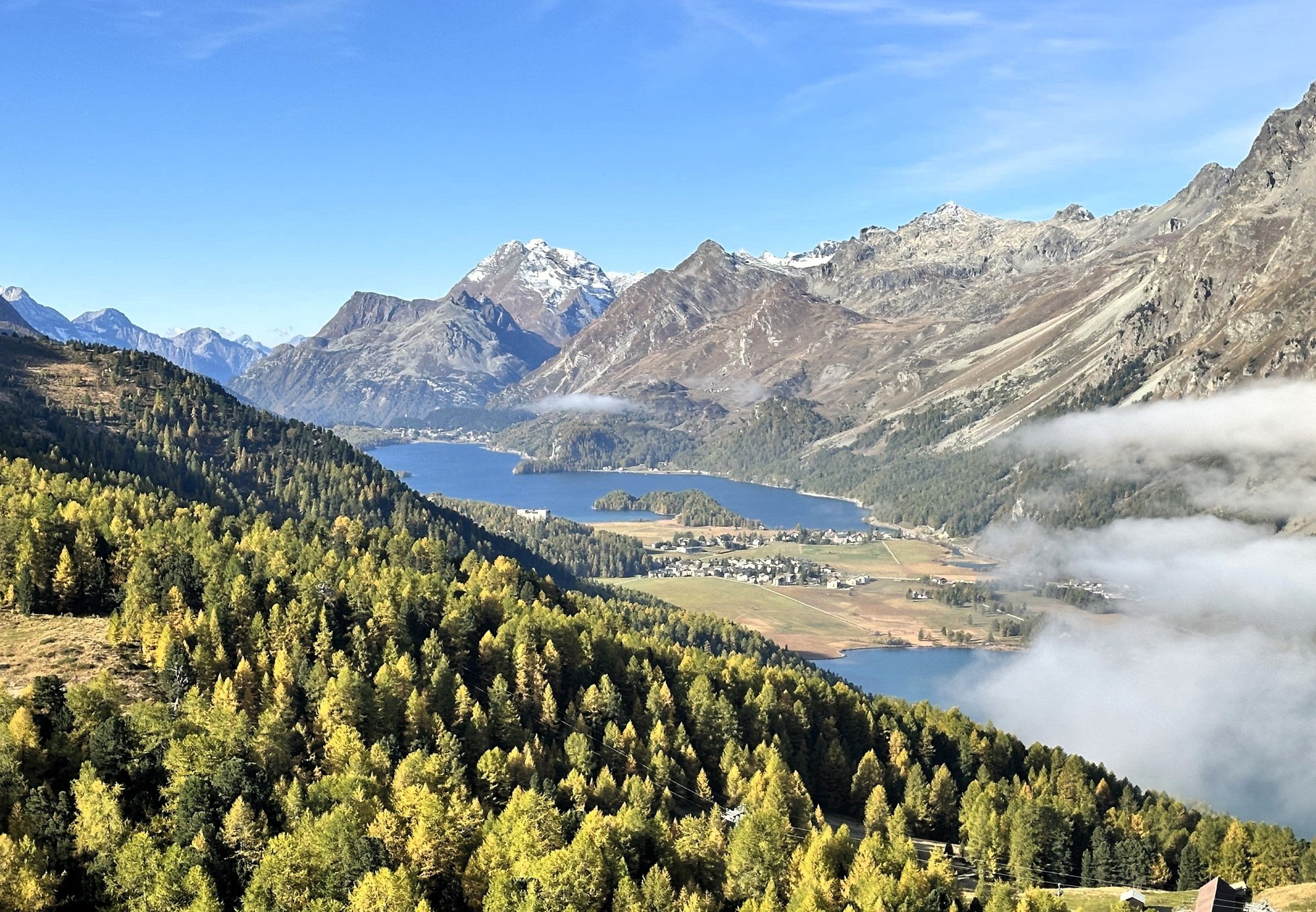 View from the cable car to Murtèl station.