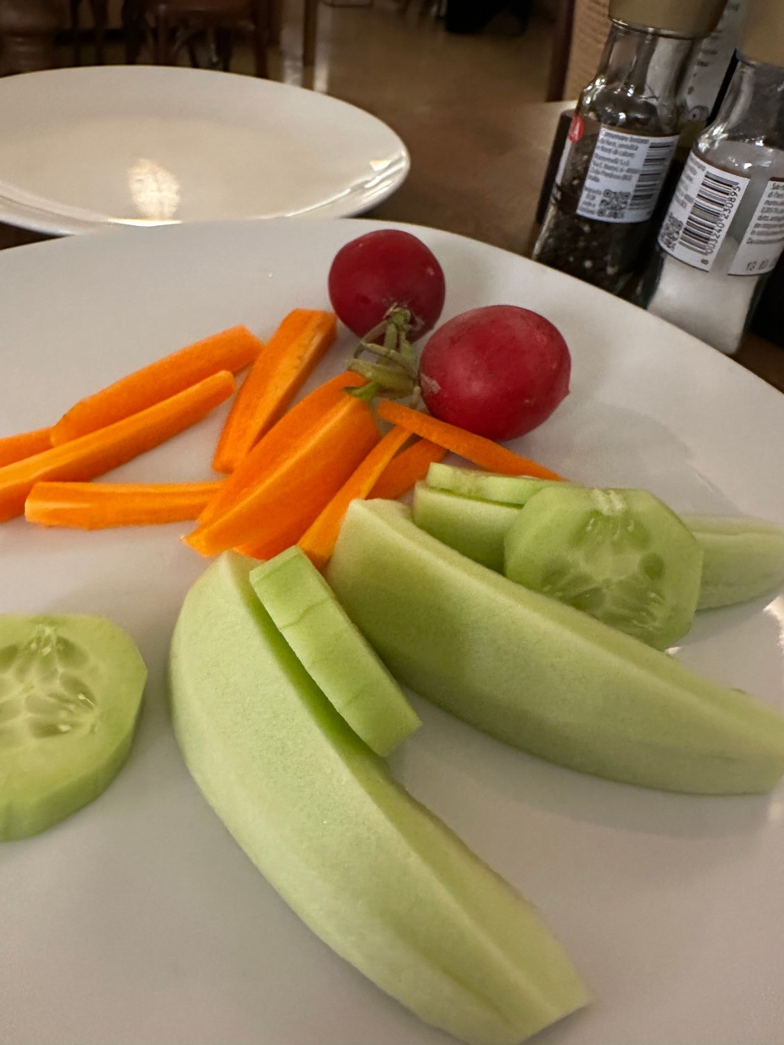 Platter of raw vegetables including the exceptional cuccumarazz, the hybrid of melon and cucumber local to Fasano