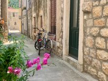 Neat alleys