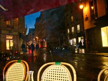 Les Philosophes café in Le Marais