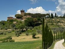 Typical beautiful Tuscan scenery on the way to Montepulciano