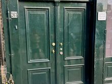 Ann Frank house entrance 