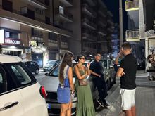 Crowd outside waiting for a table at 10:30pm!!!  Guys in shorts, women dressed up.....such superb people watching here!!  We, of course, were on our clothes from the airplanes..