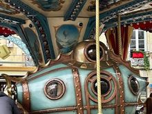 I loved this carousel 