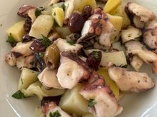 The octopus salad with potatoes that we shared