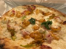 My chef's special, with zucchini flowers, ricotta, yellow tomatoes, and prosciutto cotto--tasty!