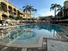 I hit this place at 7 am every day so I have it to myself. 