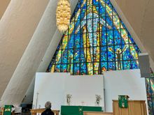 Same church and this is where I found that beautiful photo of the northern lights which I copied.