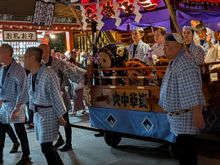 There was another rolling bandstand in the parade
