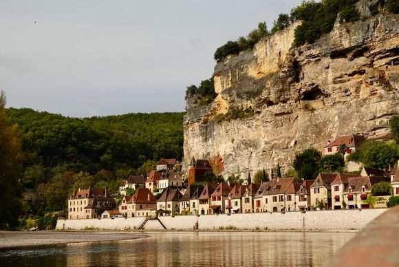 The village of La Roque Gareac where we took a 1 hour boat ride on the Dordogne River.