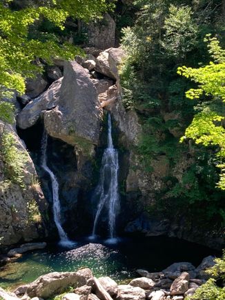 Bash Bish falls with just a trickle of water due to drought 