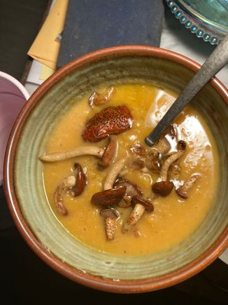 Here’s tonight’s butternut and delicata soup with roasted chestnut mushrooms and an unintentional splash of almond milk.