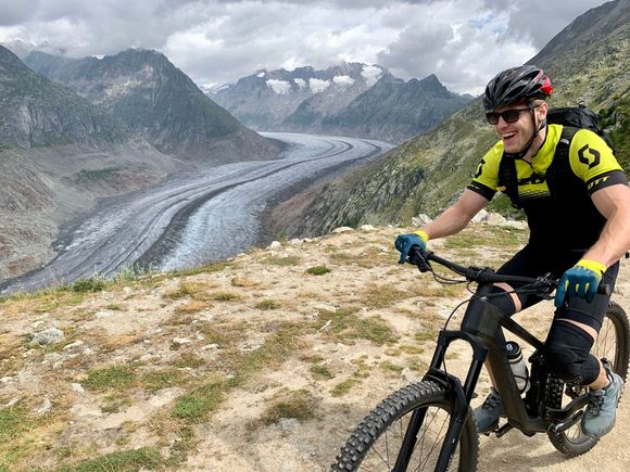 Crazy mountain bikers!