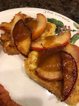 
Fuji apples, tart and crisp-tender and luscious!