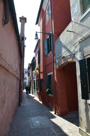 quiet side alley