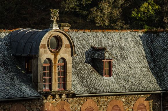 Sunset upon the hostelerie, which hosts scores of walkers on the pilgrimage route.