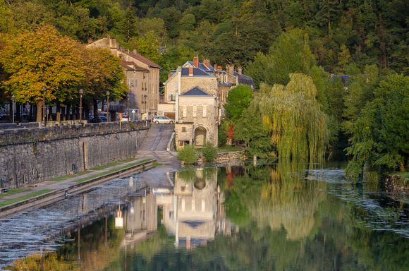 Easterly view from bridge. 
