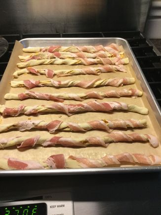 
Before baking.  I used pancetta because I had no breakfast style bacon.  I think these would be great appetizers if cut in half, they are delicious and need wine!

