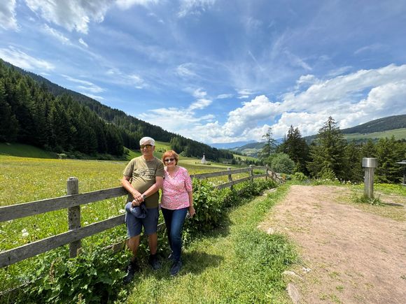 We are blessed to be surrounded by such natural beauty!
 