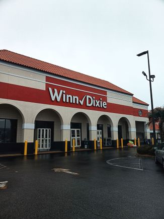 WinnDixie supermarket 